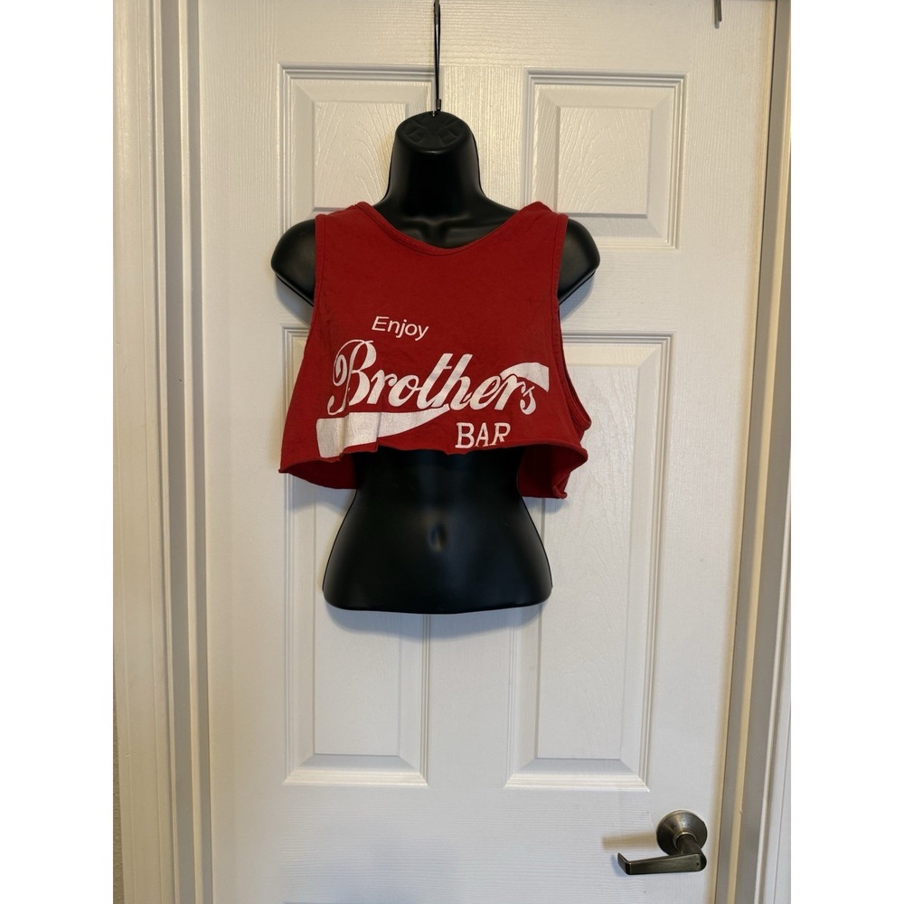 Delta Womens Brothers Bar & Grill Graphic Cropped Tank Top Red Medium Vintage